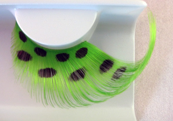 Eulenspiegel Wimpern Grüne Federn mit schwarzen Punkten ein Paar