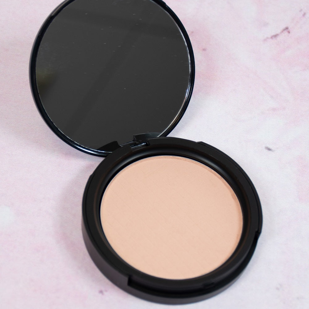 Grimas Compact Puder 03 Heller Ton