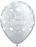 Just Married Hearts Silver 27,5cm 11" Latex Luftballons Qualatex