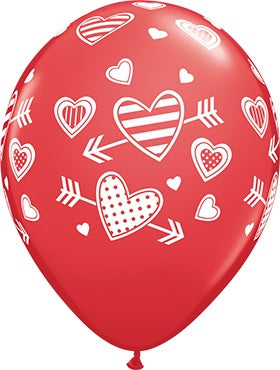 Patterned Hearts and Arrows Standard Red Herz und Pfeil 27,5 cm 11" Qualatex Latex Luftballons